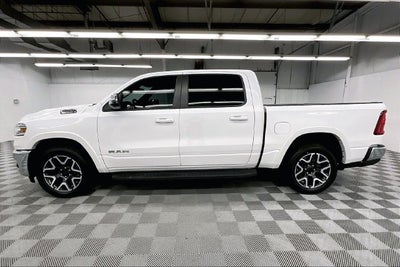 2025 RAM 1500 Laramie 4x4-Pano Roof-Adaptive Cruise-Htd/Cooled Leather