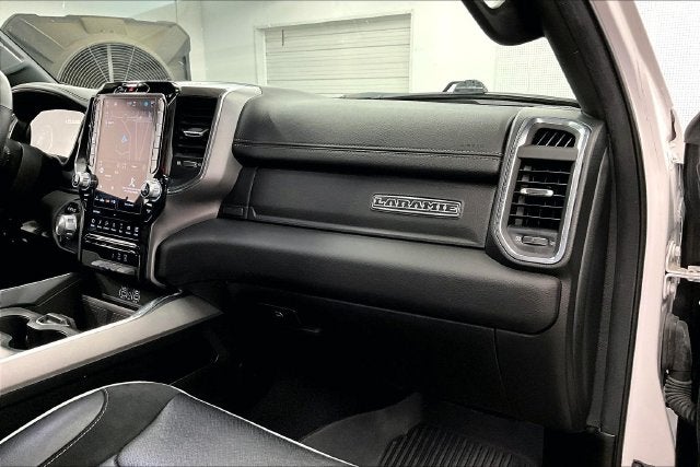 2025 RAM 1500 Laramie 4x4-Pano Roof-Adaptive Cruise-Htd/Cooled Leather