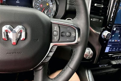 2025 RAM 1500 Laramie 4x4-Pano Roof-Adaptive Cruise-Htd/Cooled Leather