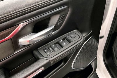 2025 RAM 1500 Laramie 4x4-Pano Roof-Adaptive Cruise-Htd/Cooled Leather