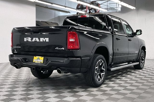 2025 RAM 1500 Laramie 4x4-Pano Roof-Adaptive Cruise-Htd/Cooled Leather