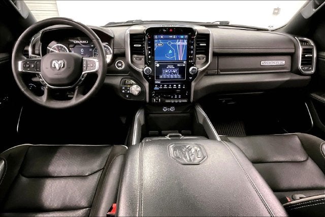 2025 RAM 1500 Laramie 4x4-Pano Roof-Adaptive Cruise-Htd/Cooled Leather