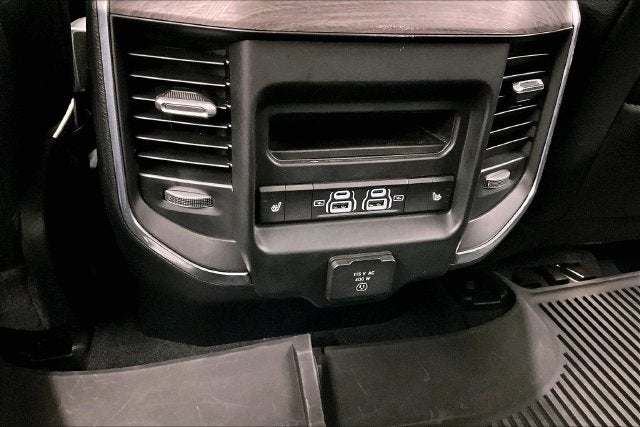 2025 RAM 1500 Laramie 4x4-Pano Roof-Adaptive Cruise-Htd/Cooled Leather