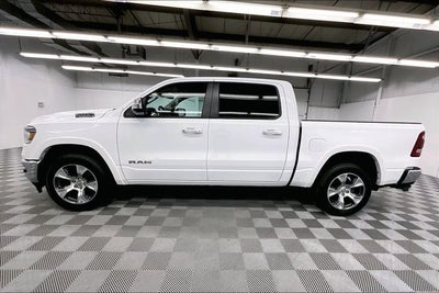 2022 RAM 1500 Laramie 4x4-Htd/Cooled Leather-Remote Start-20'' Wheels