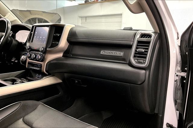 2022 RAM 1500 Laramie 4x4-Htd/Cooled Leather-Remote Start-20'' Wheels