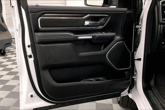2022 RAM 1500 Laramie 4x4-Htd/Cooled Leather-Remote Start-20'' Wheels