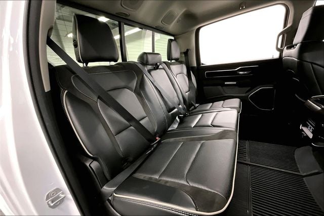 2022 RAM 1500 Laramie 4x4-Htd/Cooled Leather-Remote Start-20'' Wheels