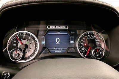 2022 RAM 1500 Laramie 4x4-Htd/Cooled Leather-Remote Start-20'' Wheels