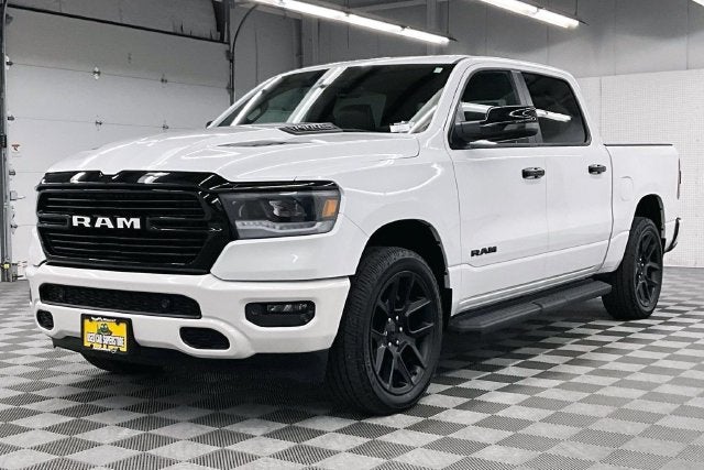 2024 RAM 1500 Laramie 4x4-Pano Roof-Htd/Cooled Leather-22'' Wheels