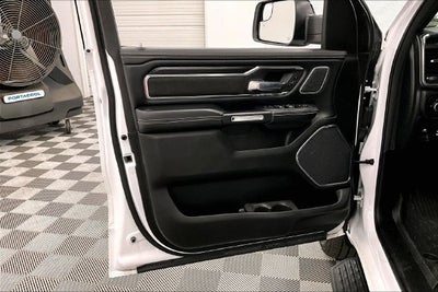 2024 RAM 1500 Laramie 4x4-Pano Roof-Htd/Cooled Leather-22'' Wheels