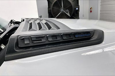 2024 RAM 1500 Laramie 4x4-Pano Roof-Htd/Cooled Leather-22'' Wheels