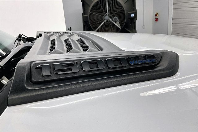 2024 RAM 1500 Laramie 4x4-Pano Roof-Htd/Cooled Leather-22'' Wheels