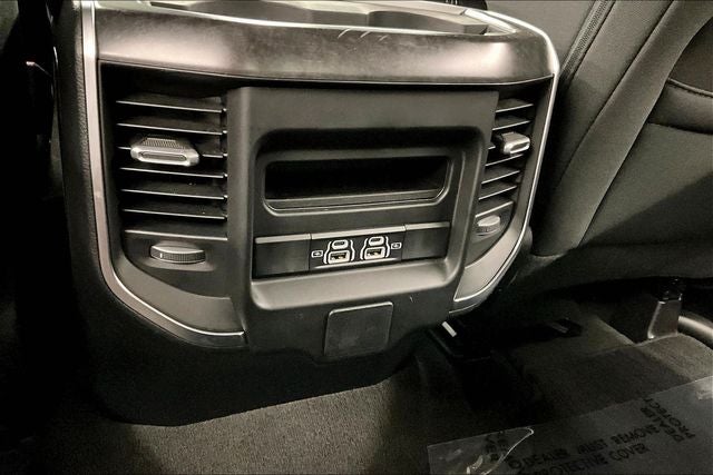 2024 RAM 1500 Big Horn/Lone Star 4x4 - Htd Seats - Remote Start - 20'' Wheels