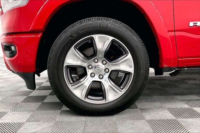 2022 RAM 1500 Laramie 4x4 - Sport Appearance Pkg - Pano Roof