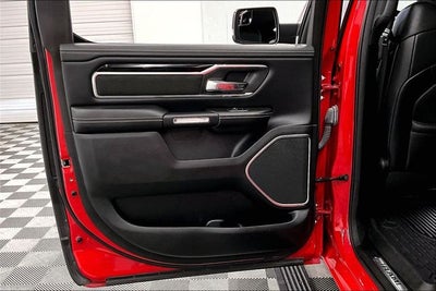 2022 RAM 1500 Laramie 4x4 - Sport Appearance Pkg - Pano Roof