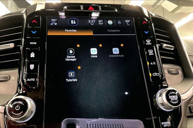 2022 RAM 1500 Laramie 4x4 - Sport Appearance Pkg - Pano Roof