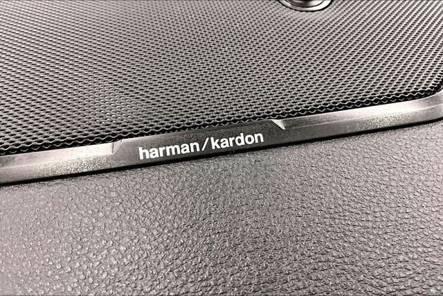 2022 RAM 1500 Laramie 4x4 - Sport Appearance Pkg - Pano Roof