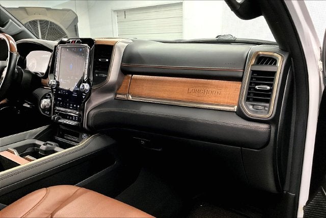 2022 RAM 1500 Laramie Longhorn 4X4-Navigation