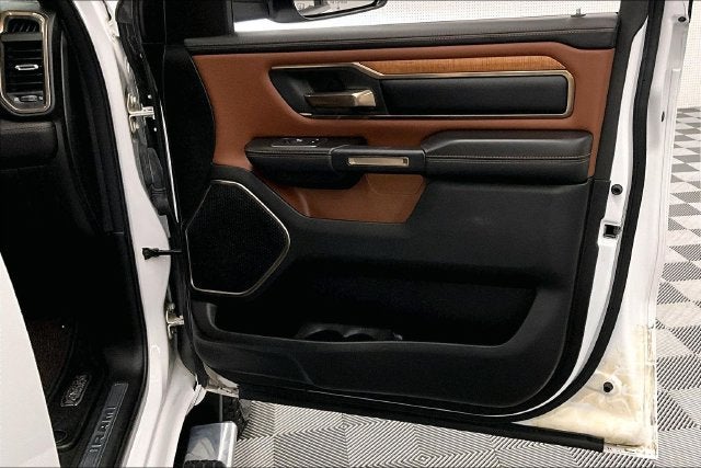2022 RAM 1500 Laramie Longhorn 4X4-Navigation