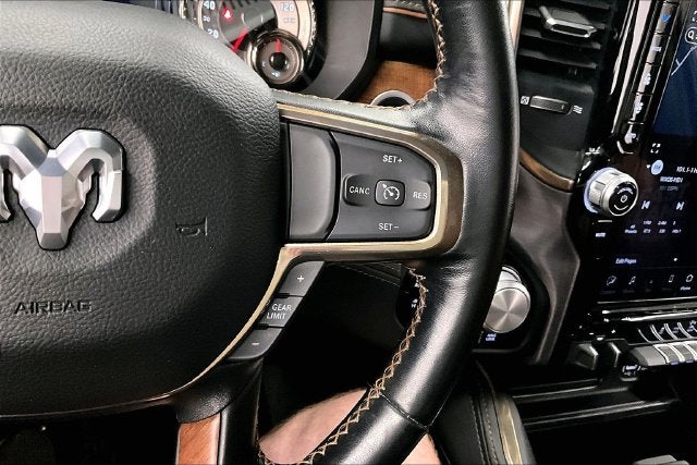 2022 RAM 1500 Laramie Longhorn 4X4-Navigation
