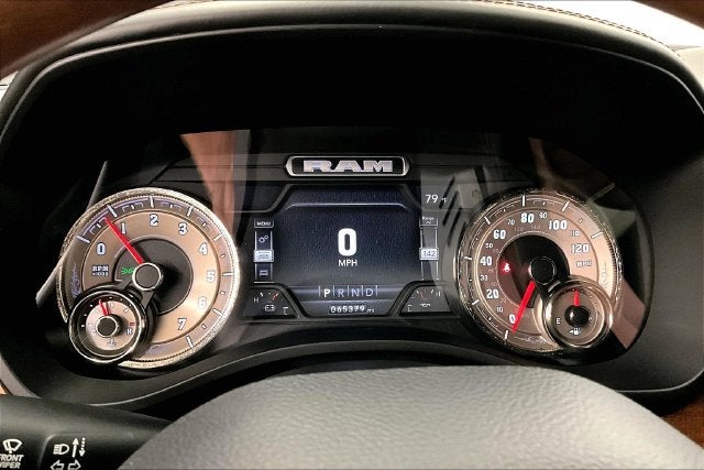 2022 RAM 1500 Laramie Longhorn 4X4-Navigation