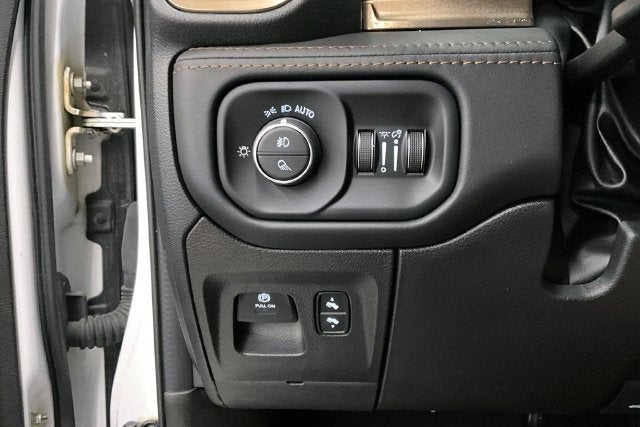 2022 RAM 1500 Laramie Longhorn 4X4-Navigation
