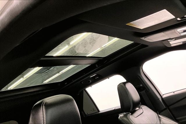2022 Ford Explorer ST 4x4 - Pano Roof - Htd/Cooled Massaging Leather