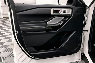 2022 Ford Explorer ST 4x4 - Pano Roof - Htd/Cooled Massaging Leather