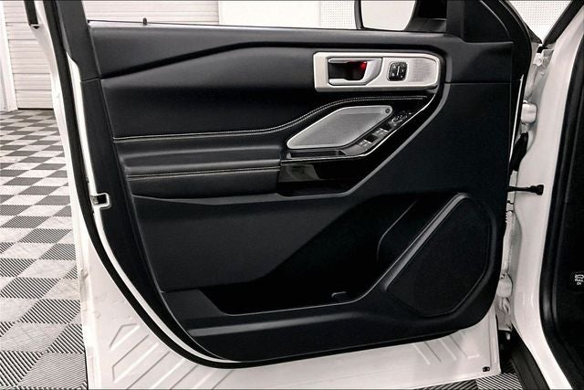 2022 Ford Explorer ST 4x4 - Pano Roof - Htd/Cooled Massaging Leather