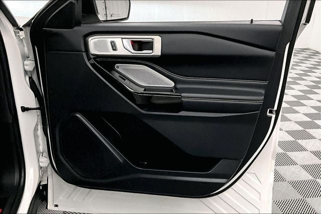 2022 Ford Explorer ST 4x4 - Pano Roof - Htd/Cooled Massaging Leather