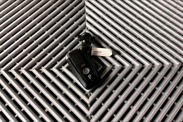 2020 Ford Escape SE Heated Seats-Blind Spot Detection