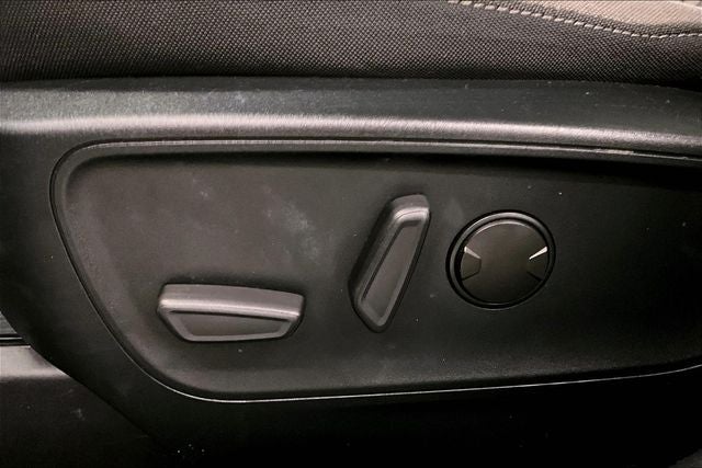 2020 Ford Escape SE Heated Seats-Blind Spot Detection