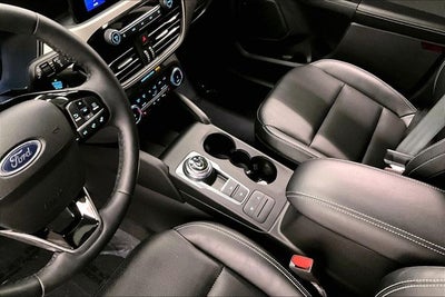 2022 Ford Escape SEL Htd Seats - Remote Start - Blind Spot Detection