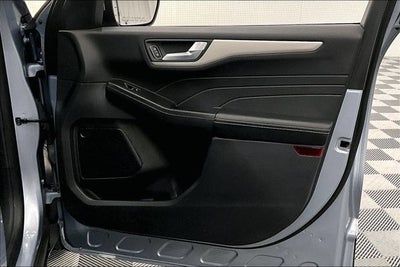 2022 Ford Escape SEL Htd Seats - Remote Start - Blind Spot Detection