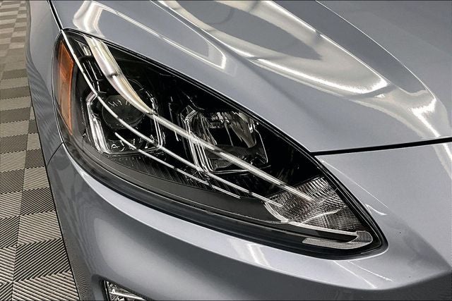 2022 Ford Escape SEL Htd Seats - Remote Start - Blind Spot Detection