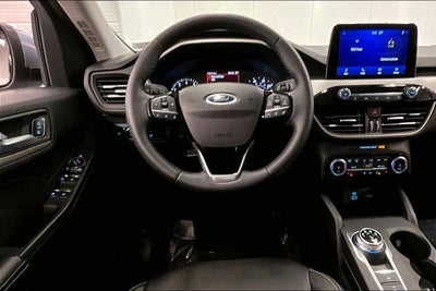 2022 Ford Escape SEL Htd Seats - Remote Start - Blind Spot Detection