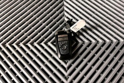 2022 Ford Escape SEL Pano Roof - Adaptive Cruise - Htd Seats