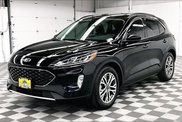2022 Ford Escape SEL Pano Roof - Adaptive Cruise - Htd Seats