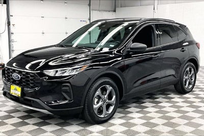 2025 Ford Escape ST-Line Blind Spot Detection - Apple CarPlay/Android Auto