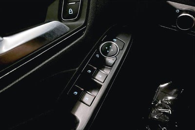 2025 Ford Escape ST-Line Blind Spot Detection - Apple CarPlay/Android Auto