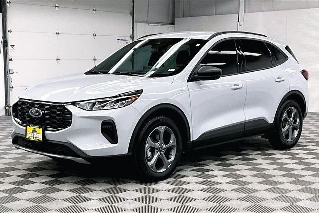 2025 Ford Escape Hybrid ST-Line Adaptive Cruise - Htd Seats - Remote Start