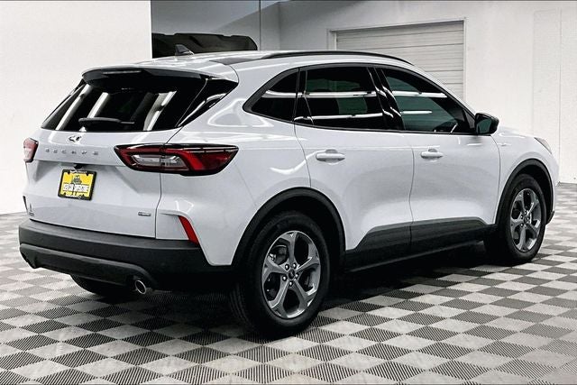 2025 Ford Escape Hybrid ST-Line Adaptive Cruise - Htd Seats - Remote Start