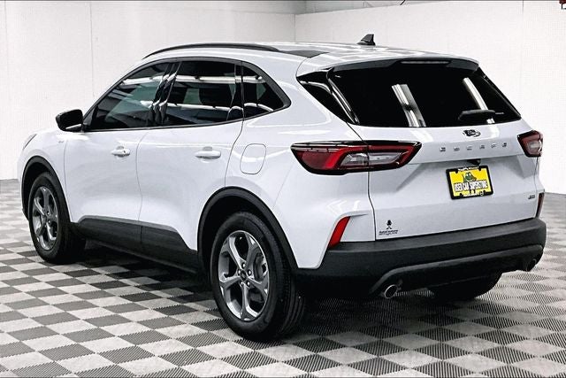 2025 Ford Escape Hybrid ST-Line