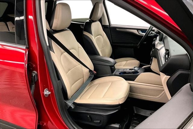 2021 Ford Escape Titanium