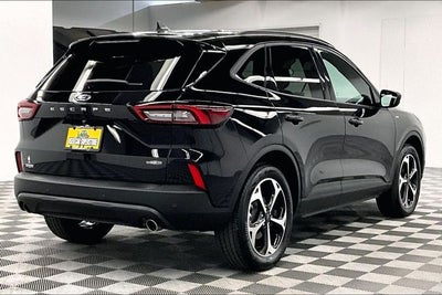 2025 Ford Escape Hybrid ST-Line Select
