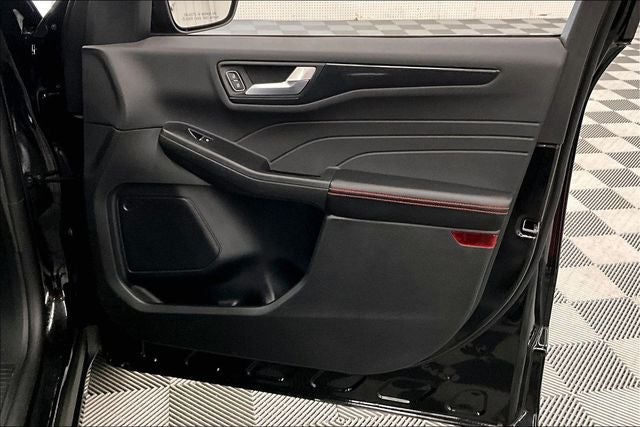 2025 Ford Escape Hybrid ST-Line Select