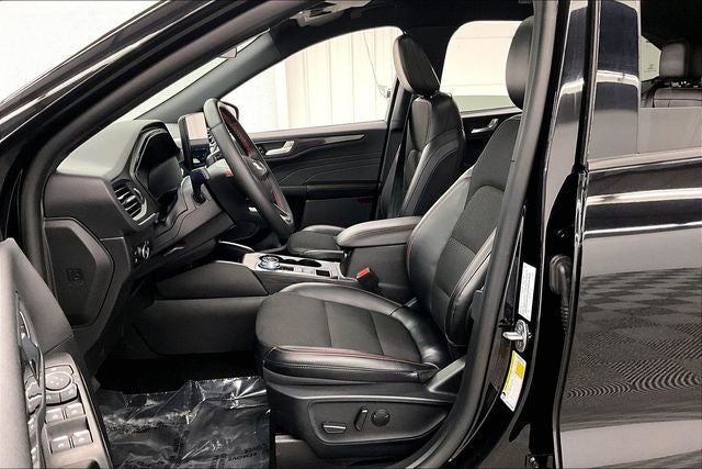 2025 Ford Escape Hybrid ST-Line Select