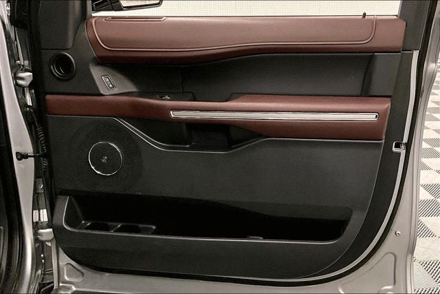 2022 Ford Expedition Max Limited 4x4 - Pano Roof - Htd/Cooled Leather