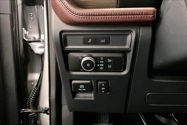 2022 Ford Expedition Max Limited 4x4 - Pano Roof - Htd/Cooled Leather