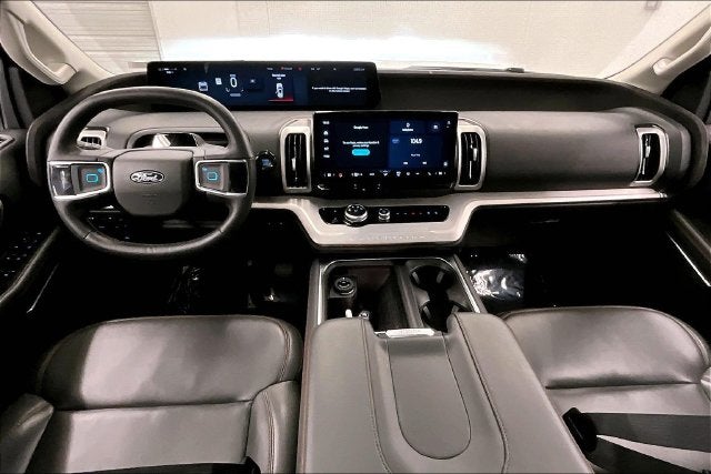 2025 Ford Expedition Active 4x4-Pano Roof-Adaptive Cruise-Htd Seats